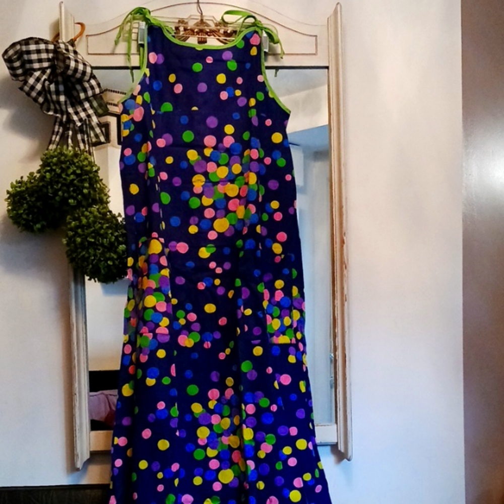 Vintage 1960s-70s Vibrant  Polka Dot Print Maxi Dress  Adorable!  🏖🛝🏝✈️🛳